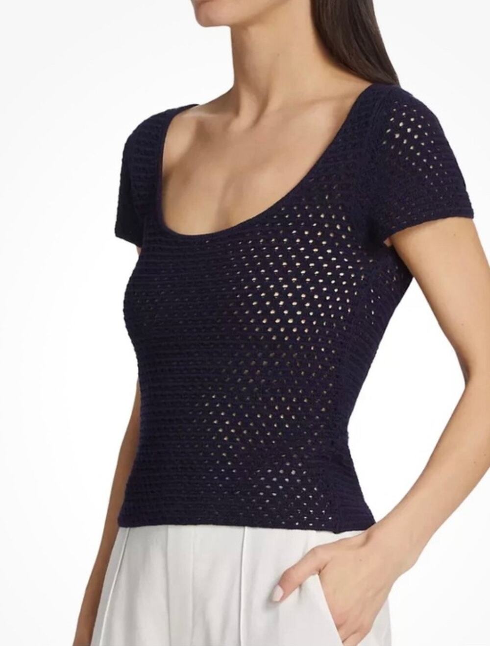 Vince Navy Crochet Scoop Neck Top Size Small Quiet Luxury Cotton Knit Blouse